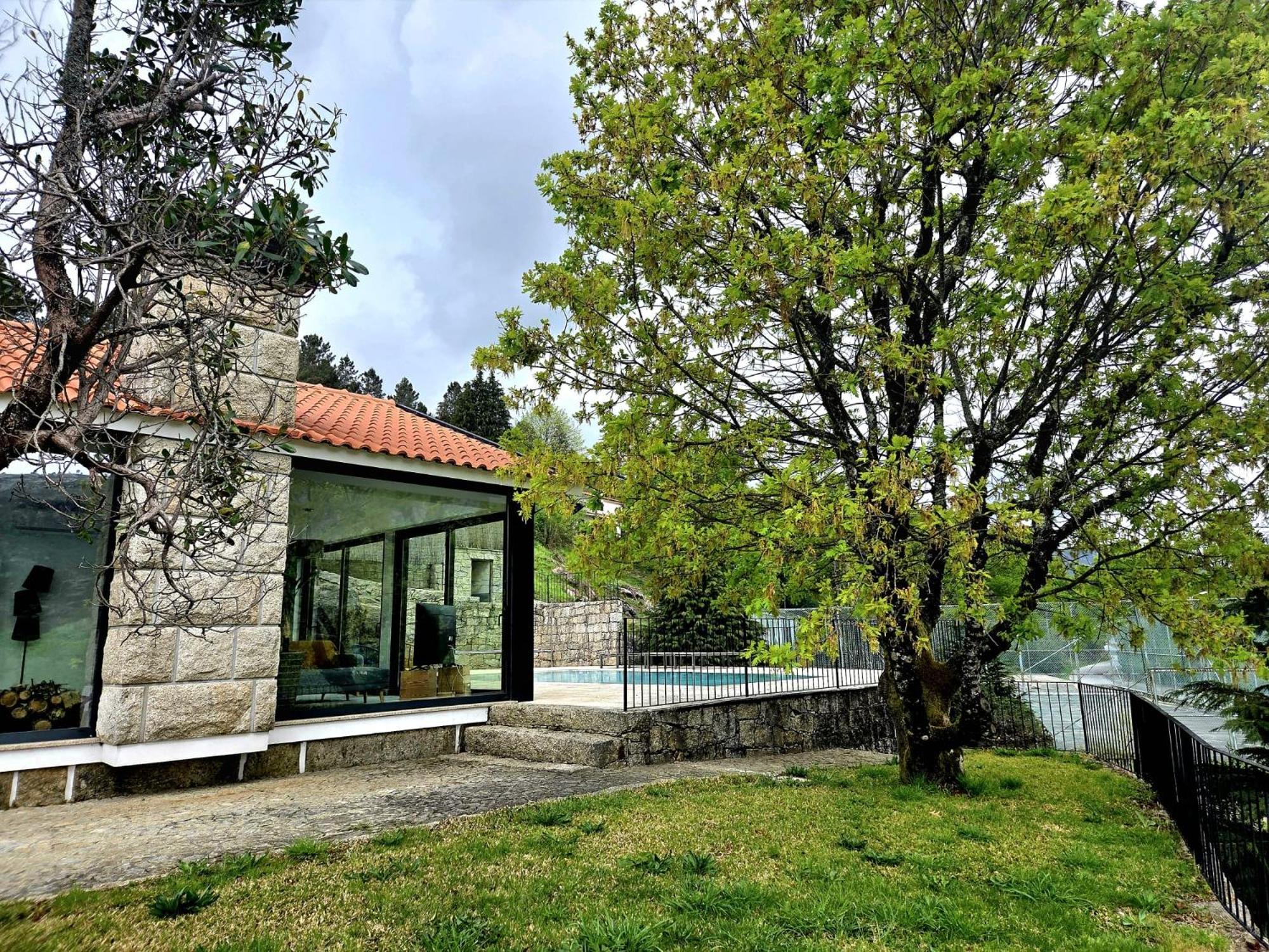 Villa Casa Fraga Do Suadouro Campo do Geres Exterior foto